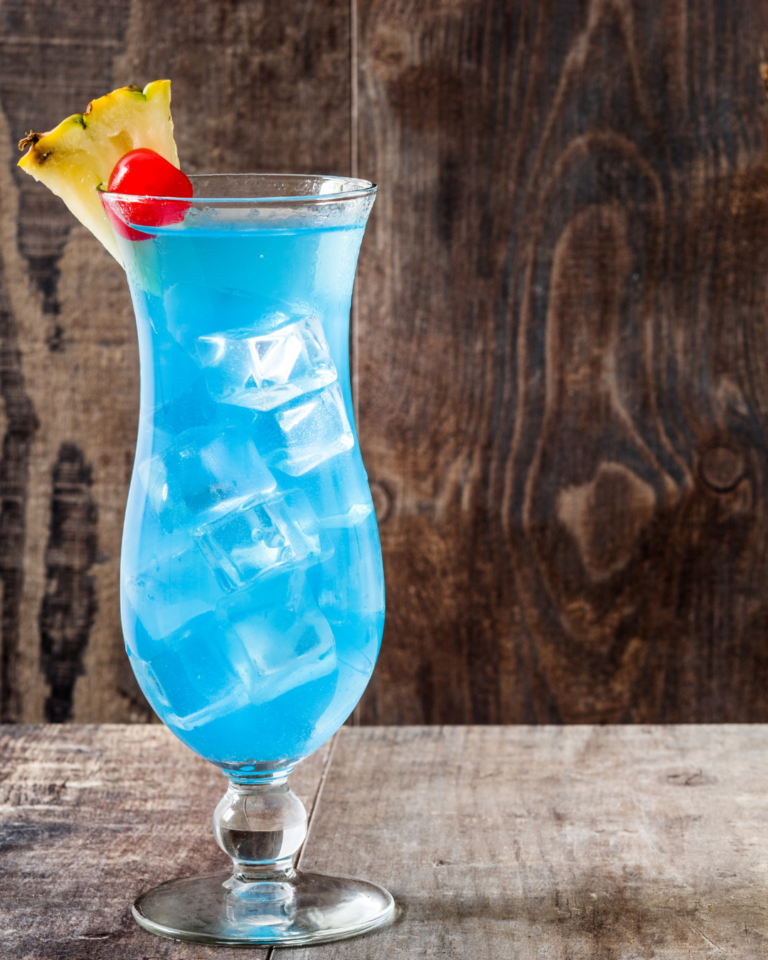 Blue Hawaiian Recipe – Fun And Easy!